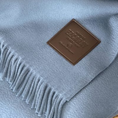 Manta 100% cashmere azul de Ezcaray