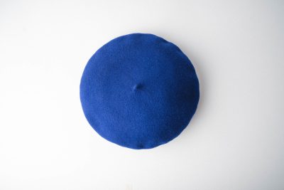 Electric blue Elósegui beret