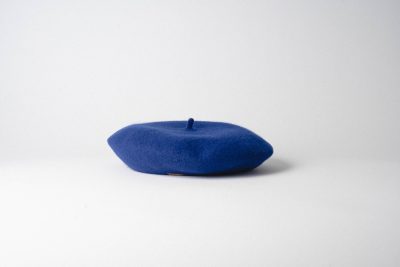 Electric blue Elósegui beret