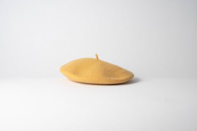 Elósegui mustard beret