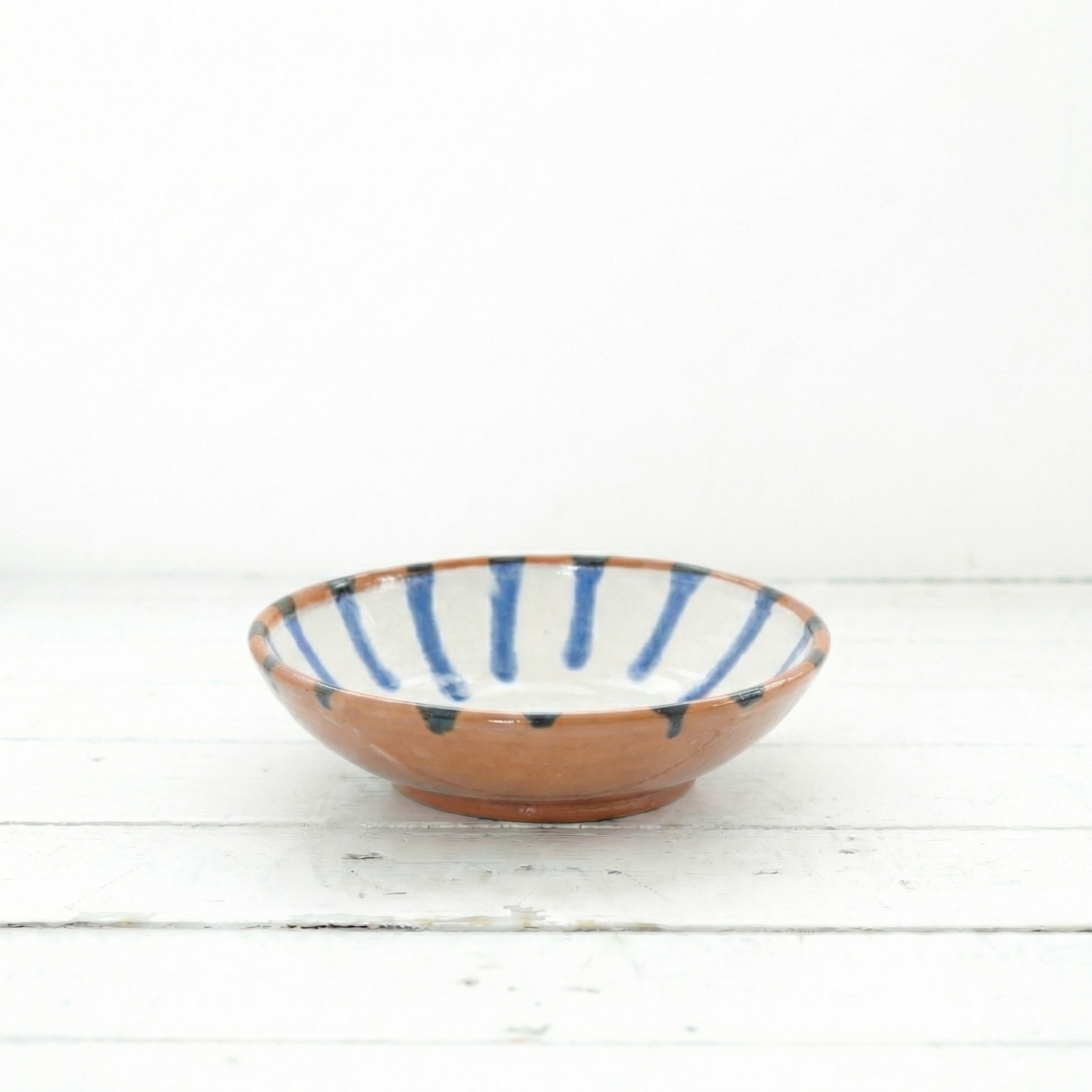 Cuenco cerámica rayas azules