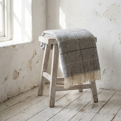 Manta de lana rústica Val de San Lorenzo