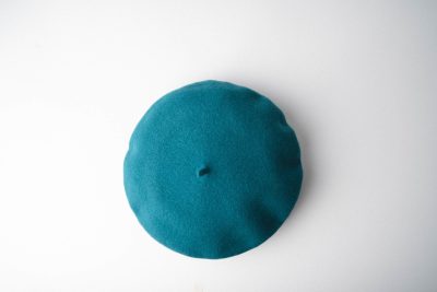 Elósegui turquoise beret