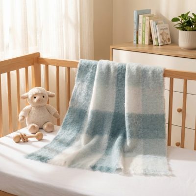 Manta bebé lana merino cuadros azul