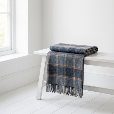 Manta de lana Shetland cuadros gris