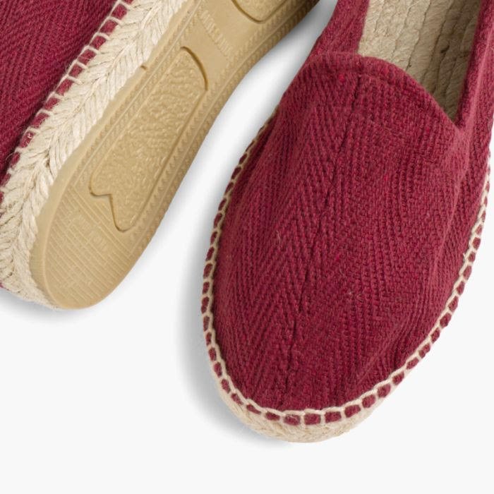 Alpargata lona de espiga granate con suela de goma