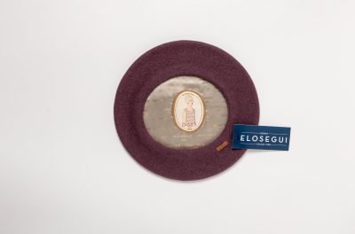 Boina Elósegui Dame Lila