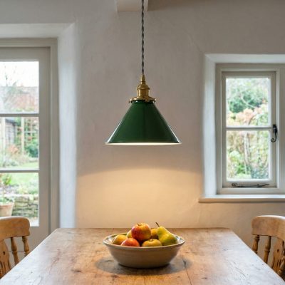 Lámpara cónica de techo opalina verde Art Decó
