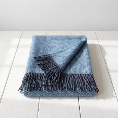 Manta Lana Merino Australiano Extrafino celeste