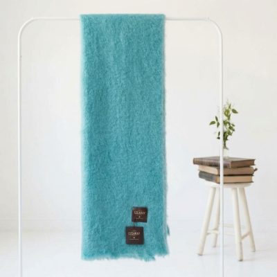 Manta Ezcaray mohair turquesa